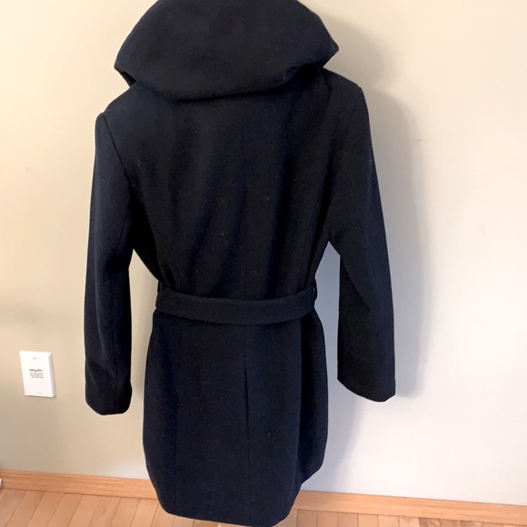 Long wool hooded coat - Picture 2 of 4